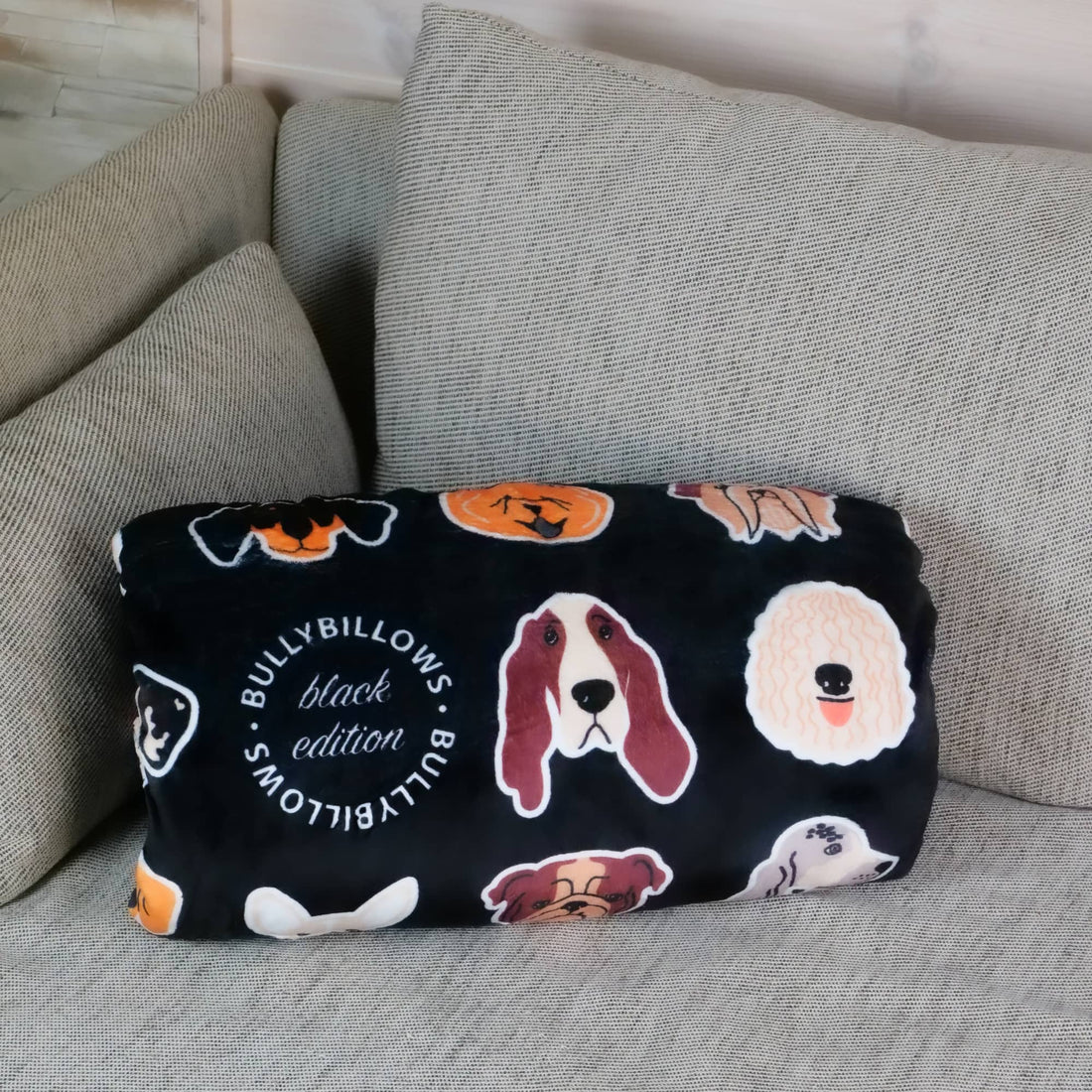 featured image of Black Edition | Luxury Blanket
